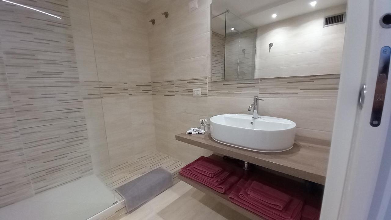 Crystal Apartment Rzym Zewnętrze zdjęcie